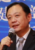 薛  峰